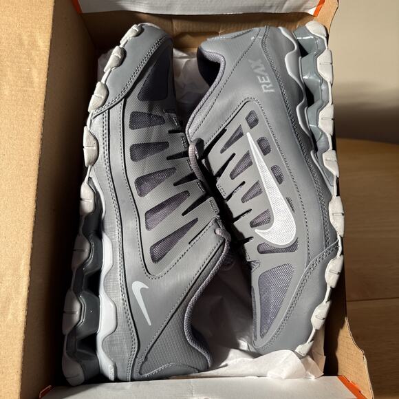 Nike Reax 8 TR Mesh Men\'s Workout Shoes US 10.5 Cool Grey & Wolf Grey 621716-010 main image 7